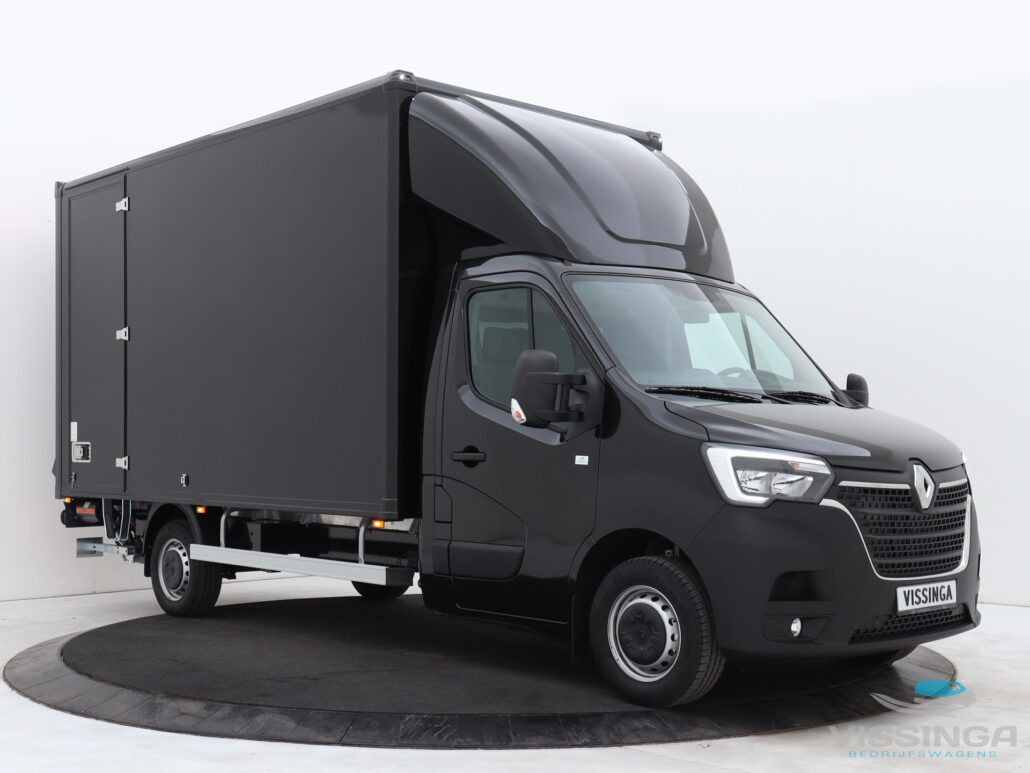 Renault Master bakwagen 145pk zwart